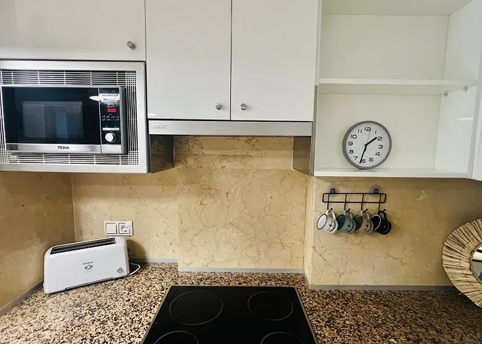 Moderno Migelangelo Apartman Salou